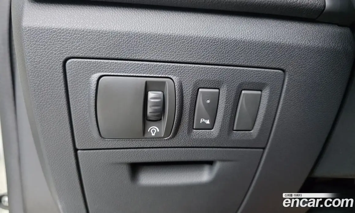 Renault (Samsung) SM7 2016 2.0 автомат (гидро), фото 18 Renault (Samsung) SM7 2016 2.0 автомат (гидро), фото 18