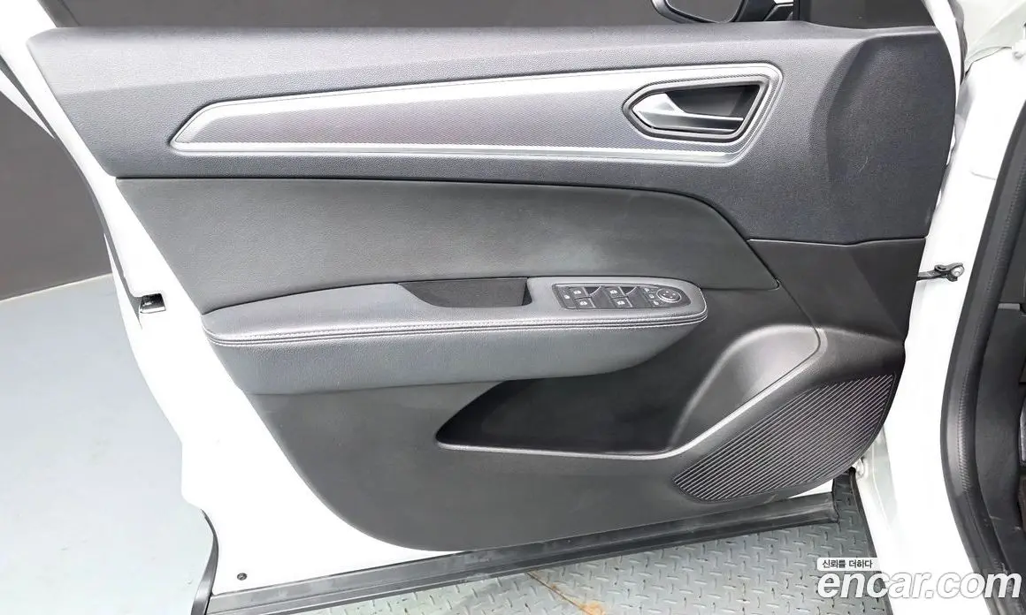 Renault (Samsung) XM3 2021 1.6 автомат (гидро), фото 14