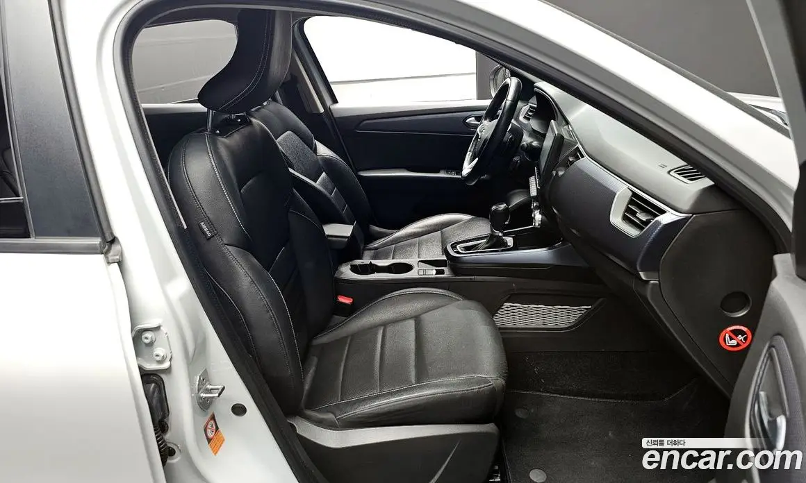 Renault (Samsung) XM3 2022 1.6 автомат (гидро), фото 13