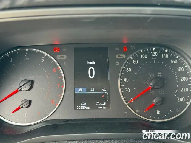 Renault (Samsung) XM3 2023 1.6 автомат (гидро), миниатюра 8