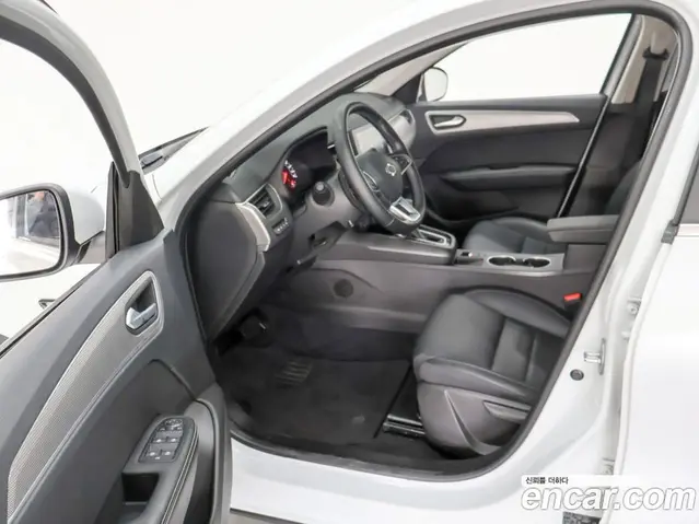 Renault (Samsung) XM3 2023 1.6 автомат (гидро), миниатюра 9