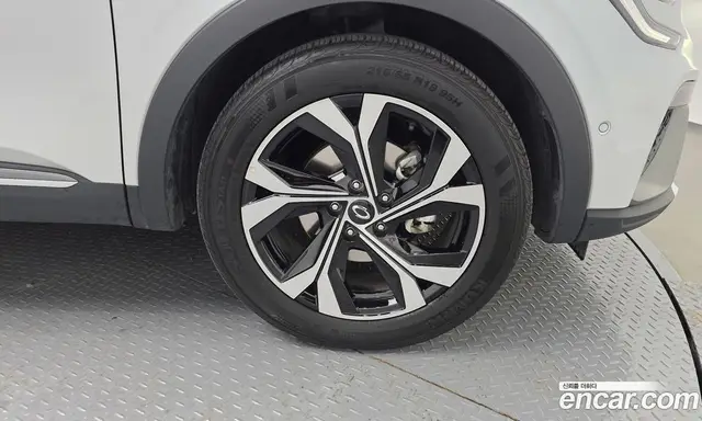 Renault (Samsung) XM3 2023 1.6 автомат (гидро), миниатюра 7