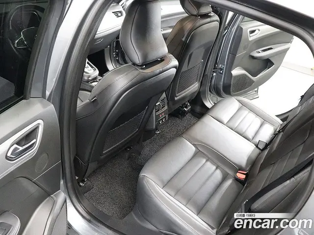 Renault (Samsung) XM3 2023 1.6 автомат (гидро), миниатюра 11
