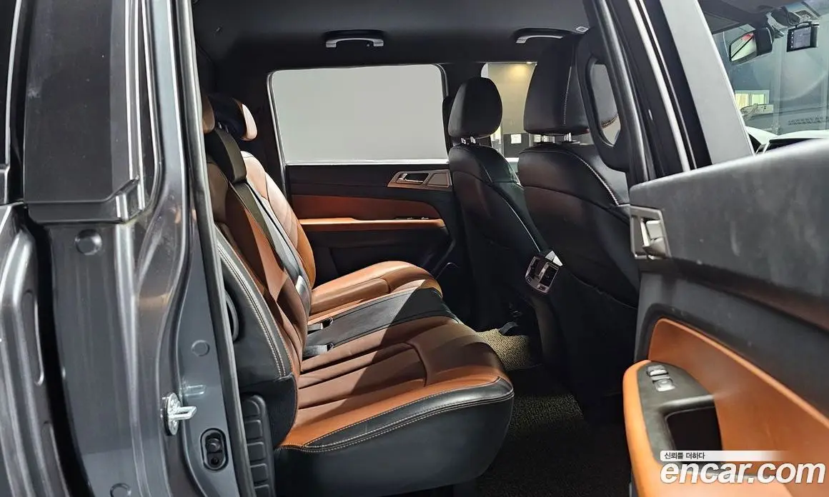 SsangYong Rexton 2018 2.2 автомат (гидро), фото 12