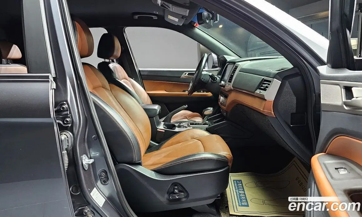 SsangYong Rexton 2018 2.2 автомат (гидро), фото 10