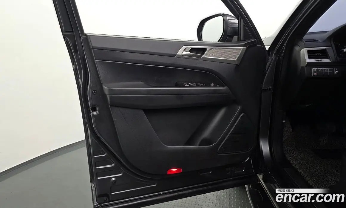 SsangYong Rexton 2019 2.2 автомат (гидро), фото 14