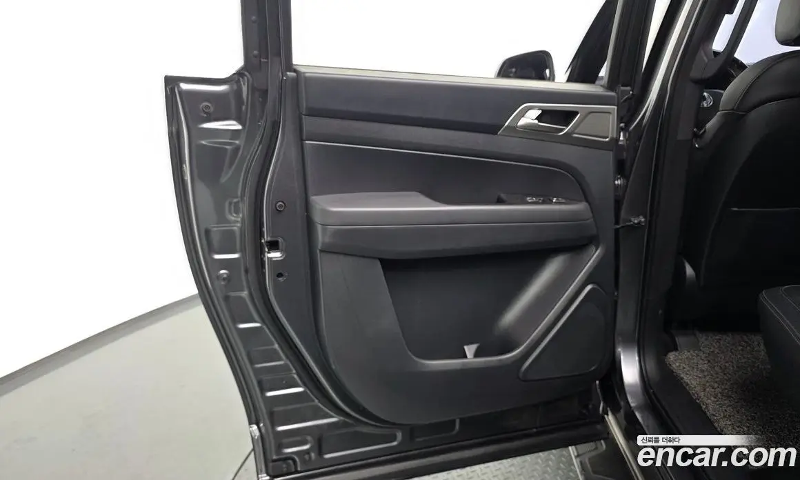 SsangYong Rexton 2019 2.2 автомат (гидро), фото 15