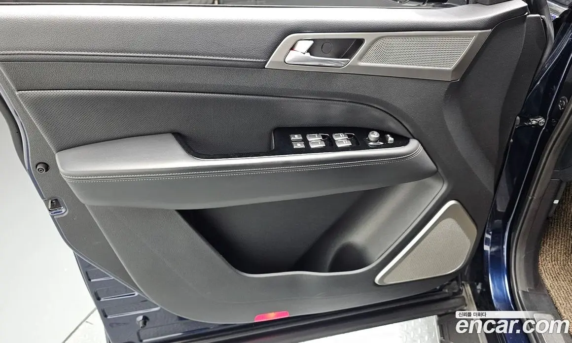SsangYong Rexton 2019 2.2 автомат (гидро), фото 14