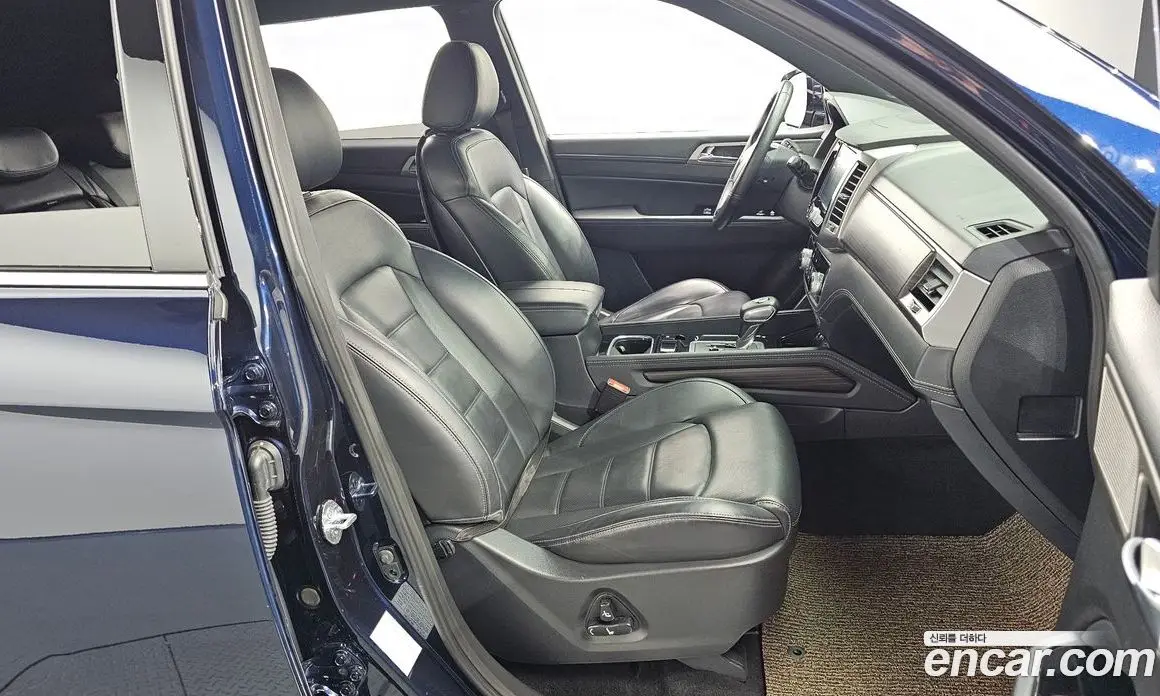 SsangYong Rexton 2019 2.2 автомат (гидро), фото 16