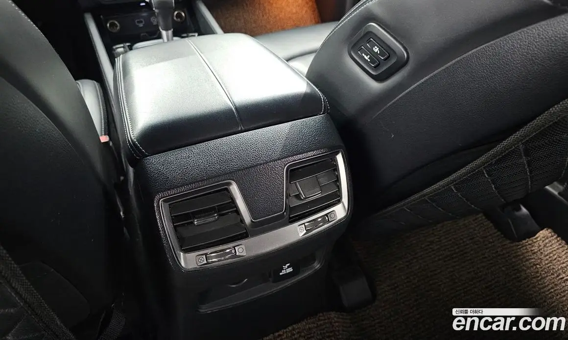 SsangYong Rexton 2019 2.2 автомат (гидро), фото 33