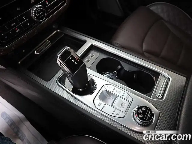 SsangYong Rexton 2022 2.2 автомат (гидро), миниатюра 10