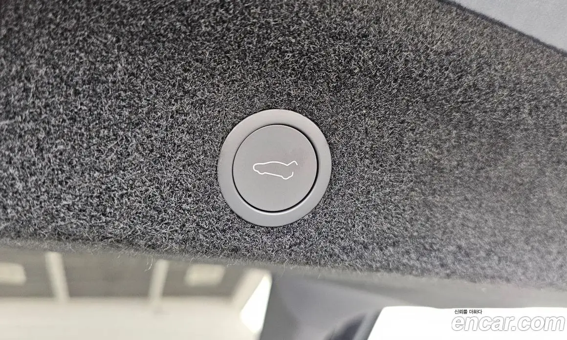 Tesla Model Y 2026 0.2 автомат (гидро), фото 27 Tesla Model Y 2026 0.2 автомат (гидро), фото 27
