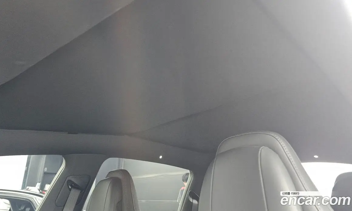 Tesla Model Y 2026 0.2 автомат (гидро), фото 30 Tesla Model Y 2026 0.2 автомат (гидро), фото 30