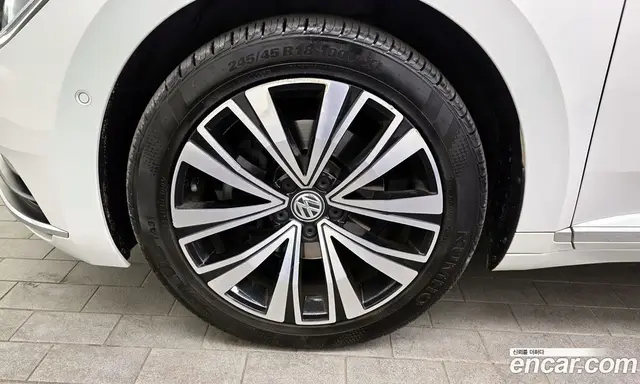 Volkswagen Arteon 2019 2.0 автомат (гидро), миниатюра 5