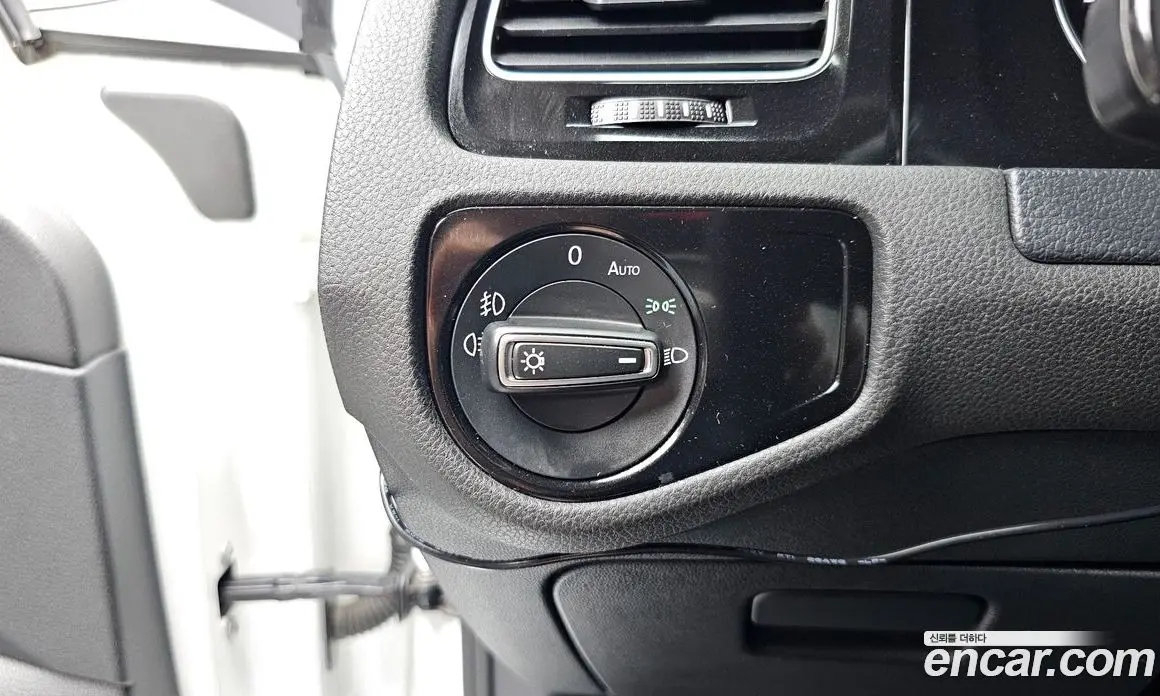 Volkswagen Golf 2016 2.0 автомат (гидро), фото 18
