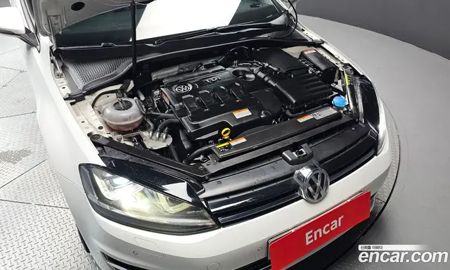Volkswagen Golf 2016 2.0 автомат (гидро), миниатюра 6