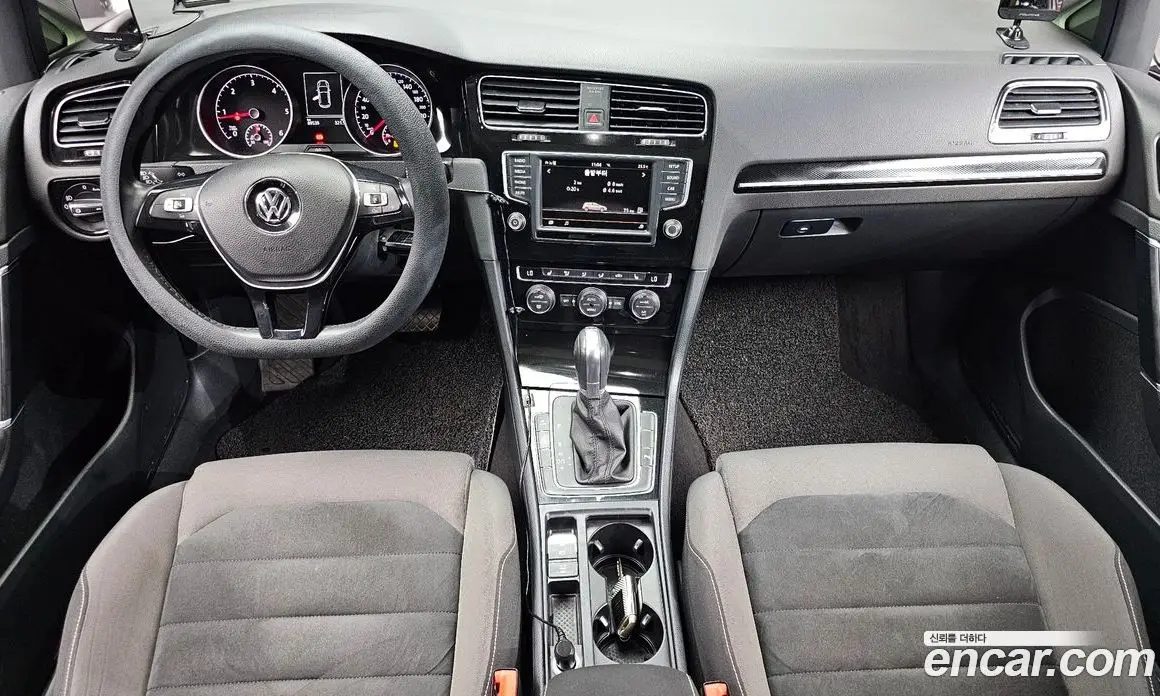 Volkswagen Golf 2016 2.0 автомат (гидро), фото 7
