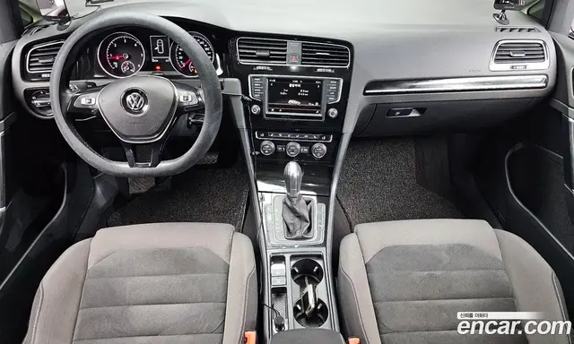 Volkswagen Golf 2016 2.0 автомат (гидро), миниатюра 7