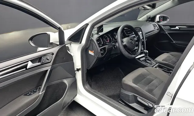 Volkswagen Golf 2016 2.0 автомат (гидро), миниатюра 10