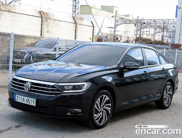Volkswagen Jetta 2021 1.4 автомат (гидро), миниатюра 2