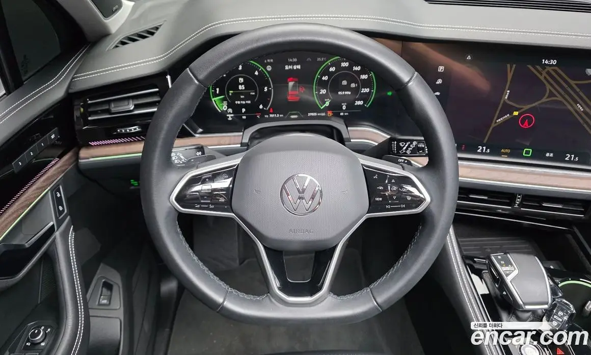 Volkswagen Touareg 2024 3.0 автомат (гидро), фото 21
