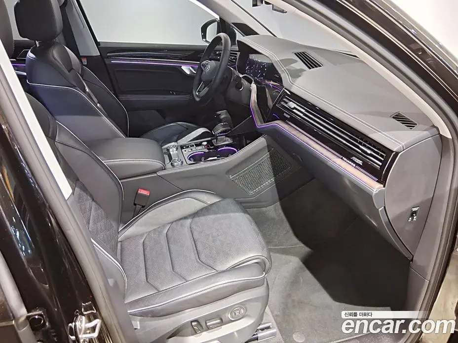 Volkswagen Touareg 2024 3.0 автомат (гидро), фото 10