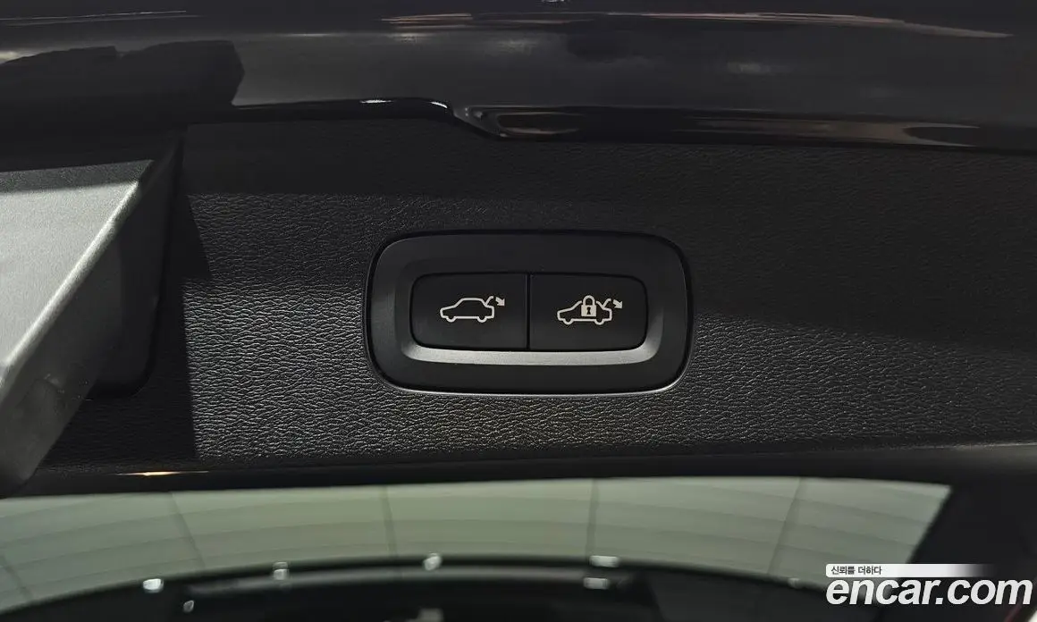 Volvo V60 2021 2.0 автомат (гидро), фото 22