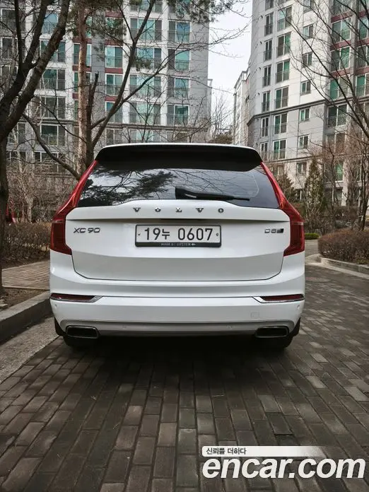 Volvo XC90 2016 2.0 автомат (гидро), миниатюра 4