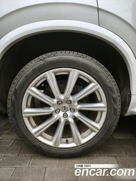 Volvo XC90 2016 2.0 автомат (гидро), миниатюра 5