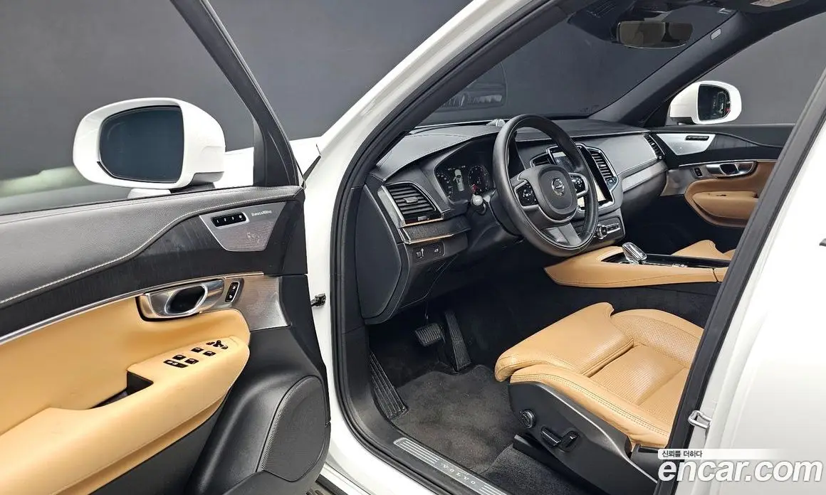 Volvo XC90 2021 2.0 автомат (гидро), фото 13