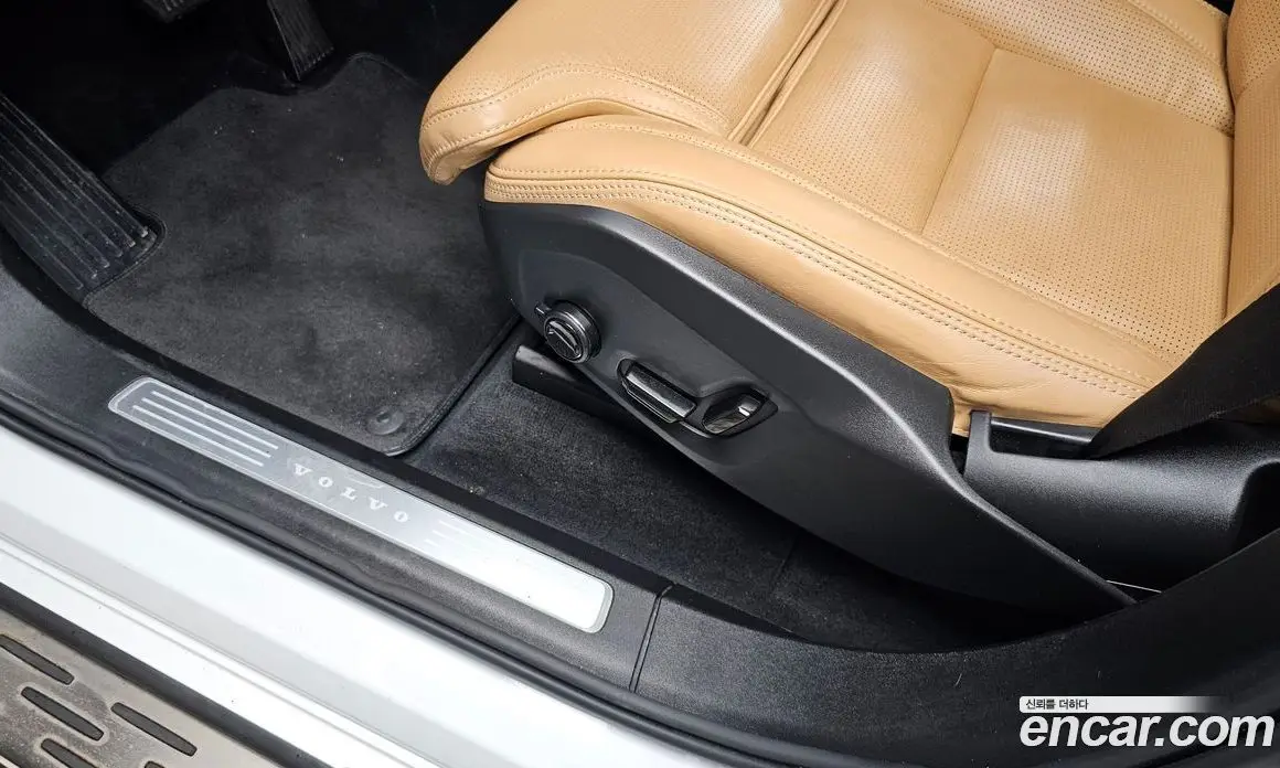 Volvo XC90 2021 2.0 автомат (гидро), фото 28