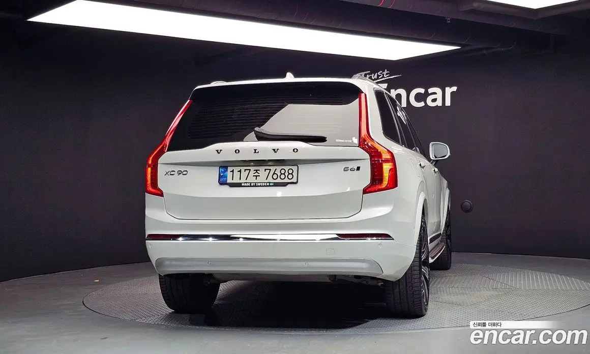 Volvo XC90 2021 2.0 автомат (гидро), фото 4
