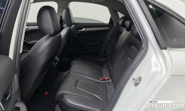 Audi A4 2013 2.0 автомат (гидро), миниатюра 12