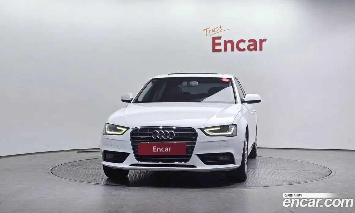 Audi A4 2013 2.0 автомат (гидро), фото 3