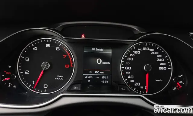 Audi A4 2013 2.0 автомат (гидро), миниатюра 8