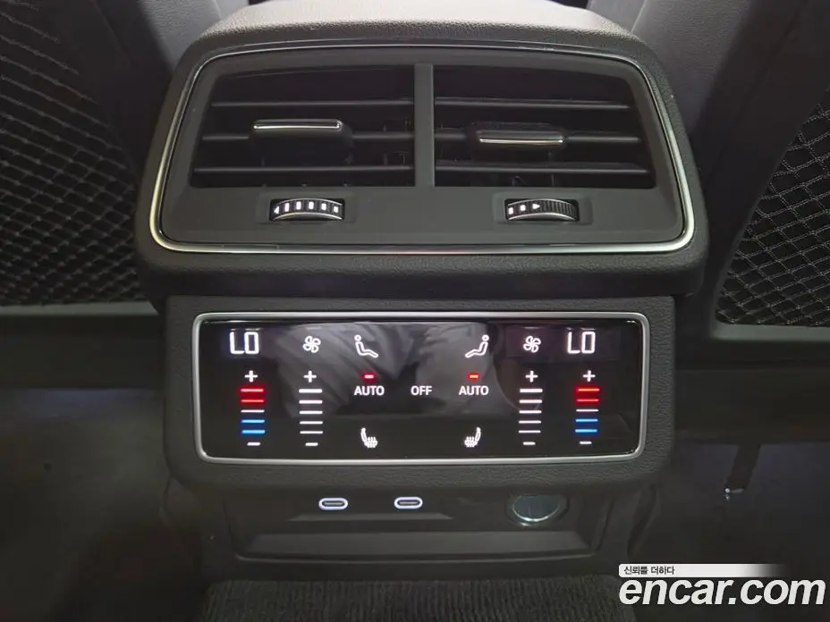 Audi A6 2024 2.0 автомат (гидро), фото 18