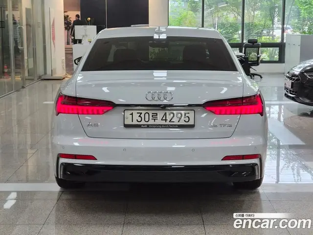 Audi A6 2024 2.0 автомат (гидро), миниатюра 4