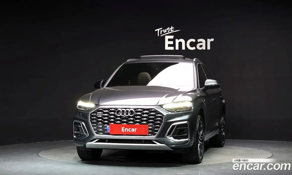 Audi Q5 2022 2.0 автомат (гидро), фото 3