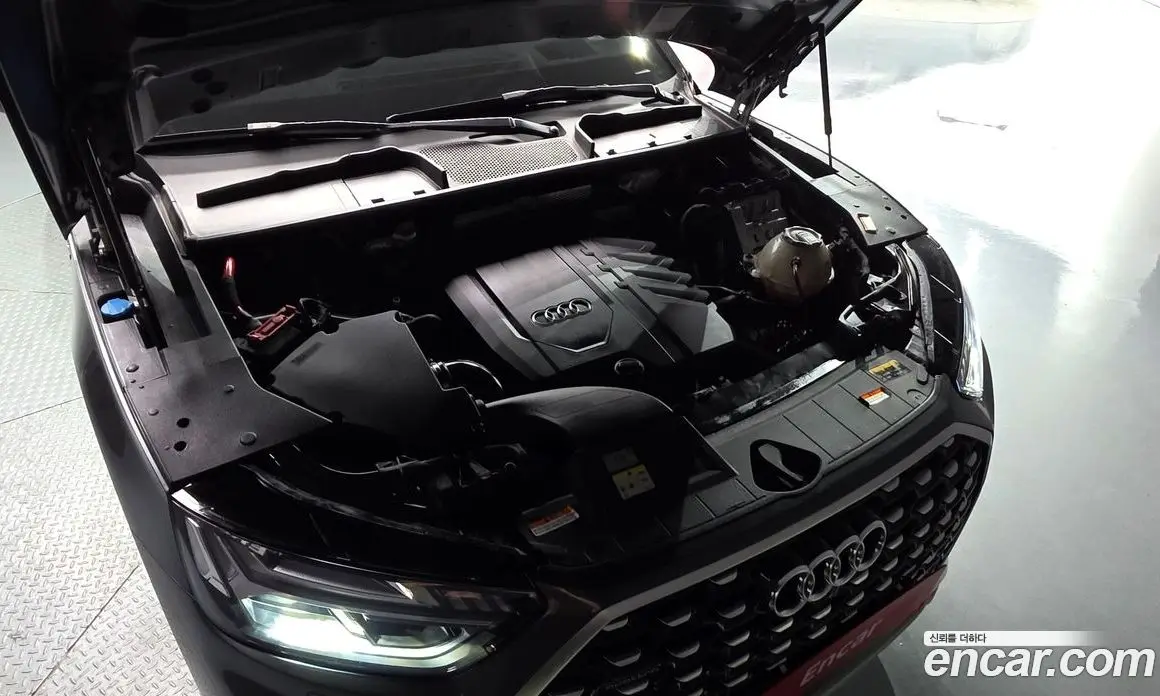 Audi Q5 2022 2.0 автомат (гидро), фото 6