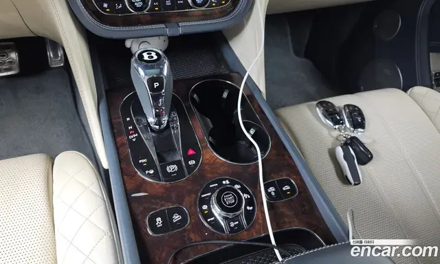 Bentley Bentayga 2017 6.0 автомат (гидро), миниатюра 9 Bentley Bentayga 2017 6.0 автомат (гидро), миниатюра 9
