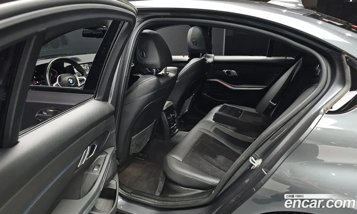 BMW 3 серия 2019 2.0 автомат (гидро), фото 17