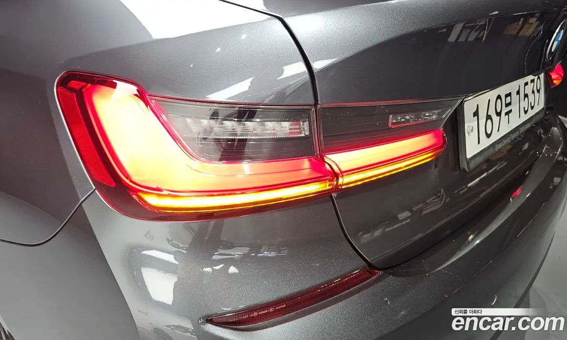 BMW 3 серия 2019 2.0 автомат (гидро), фото 8