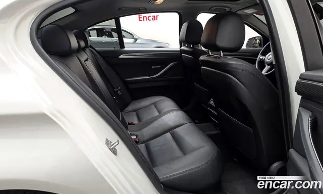 BMW 5 серия 2016 2.0 автомат (гидро), миниатюра 12