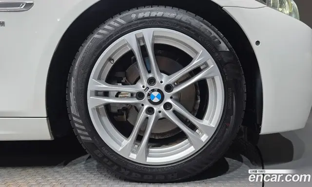 BMW 5 серия 2016 2.0 автомат (гидро), миниатюра 5