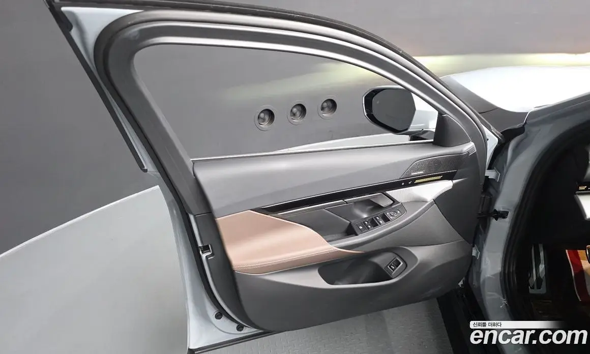 BMW 5 серия 2024 2.0 автомат (гидро), фото 30