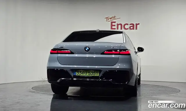 BMW 7 серия 2025 3.0 автомат (гидро), миниатюра 4