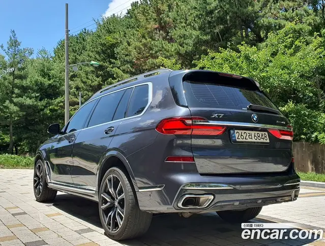 BMW X7 2021 3.0 автомат (гидро), миниатюра 2