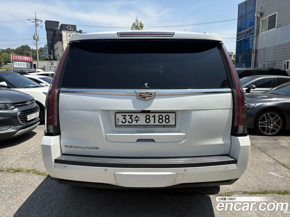 Cadillac Escalade 2017 6.2 автомат (гидро), фото 5 Cadillac Escalade 2017 6.2 автомат (гидро), фото 5