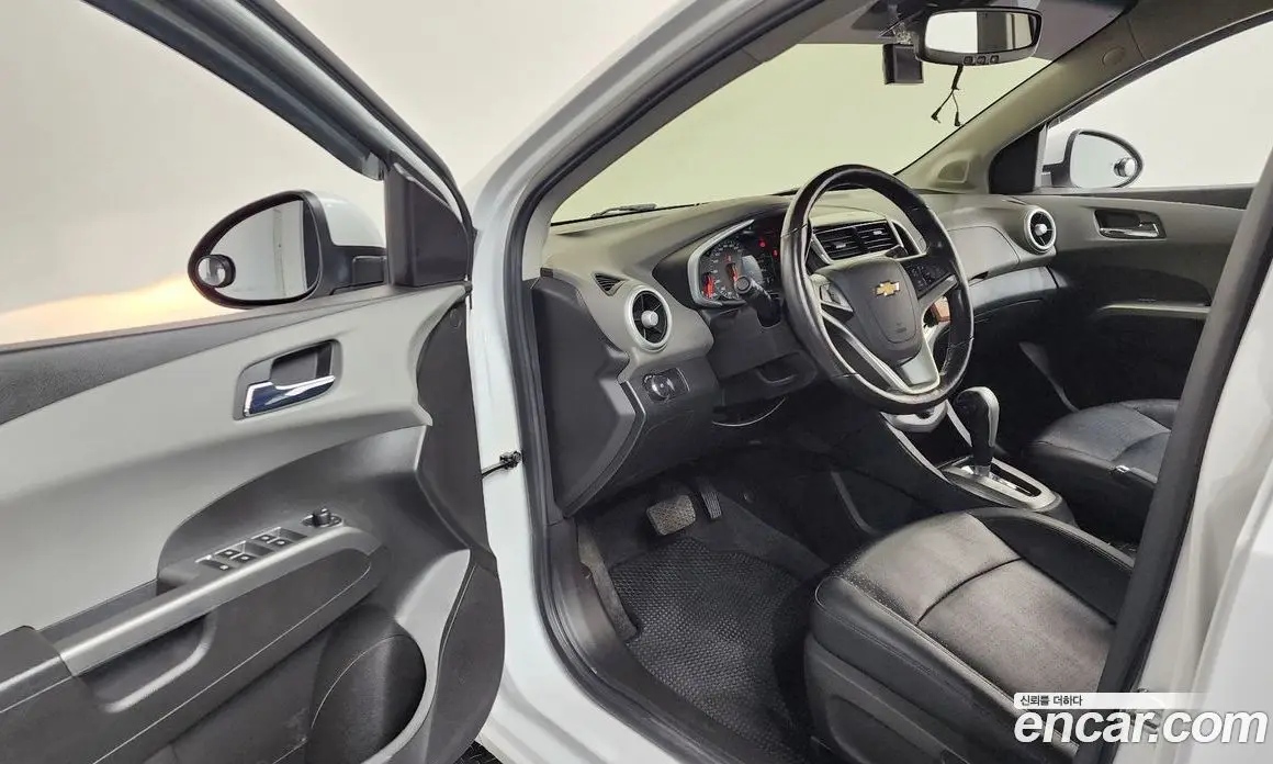 Chevrolet Aveo 2017 1.4 автомат (гидро), фото 13