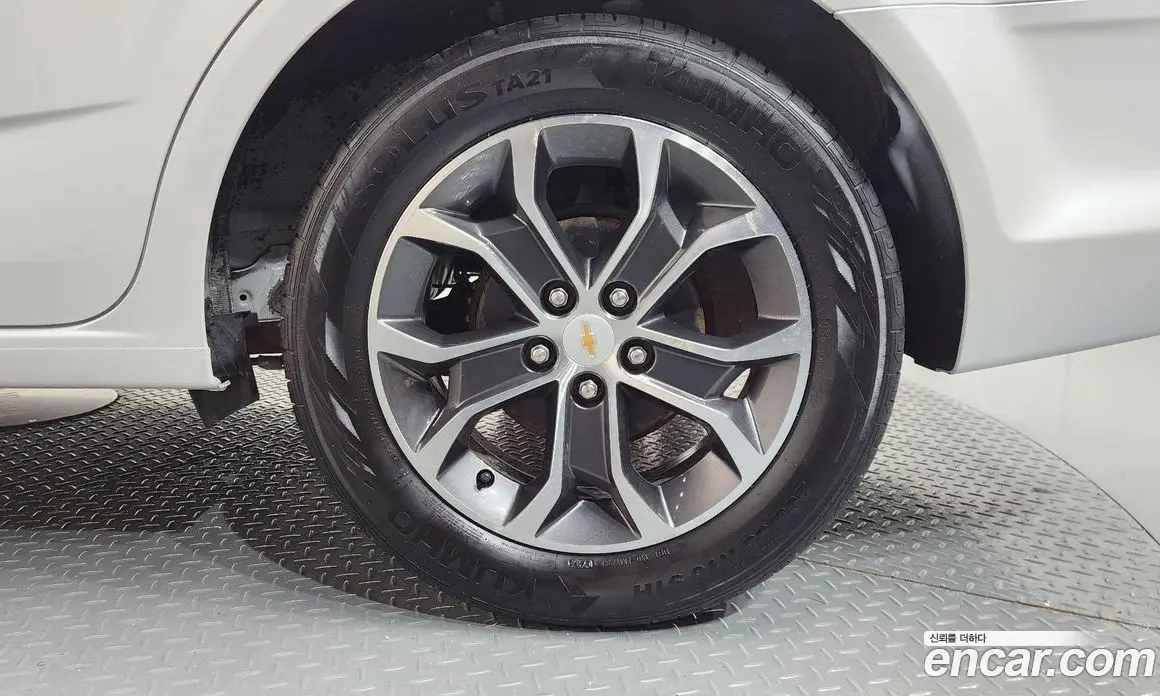 Chevrolet Aveo 2017 1.4 автомат (гидро), фото 7